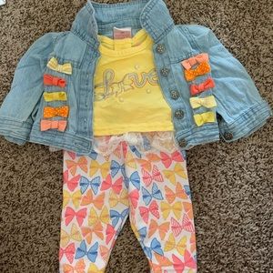 Baby girls bow outfit